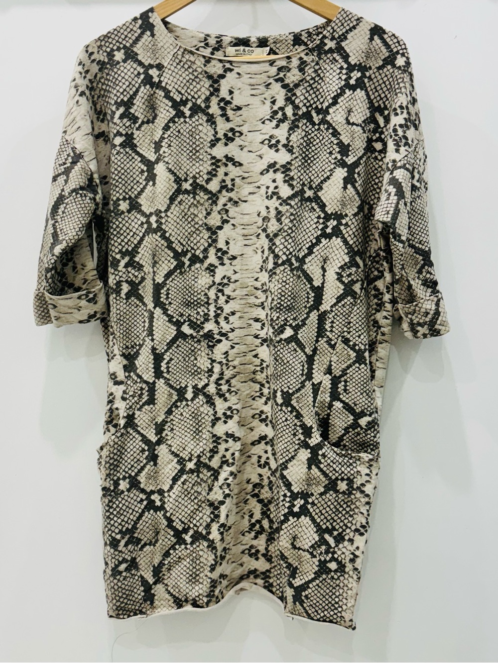 Wi & Co Beige Snake-Print Tunic Dress